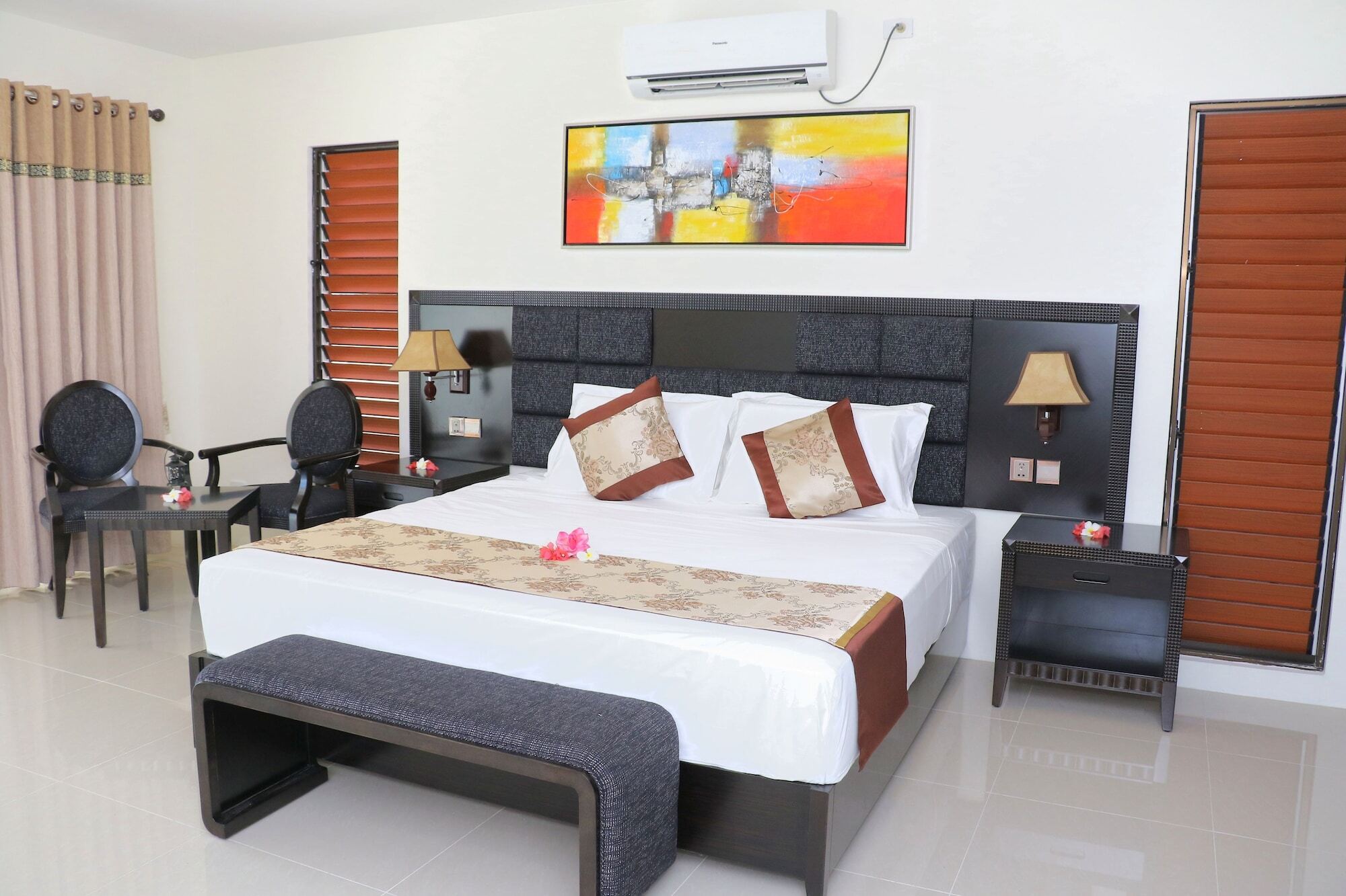 Nila Beach Resort Лаутока Екстериор снимка